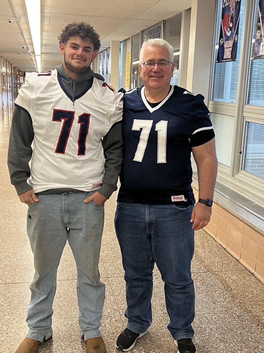 Valley Forge Patriots Football tweet media