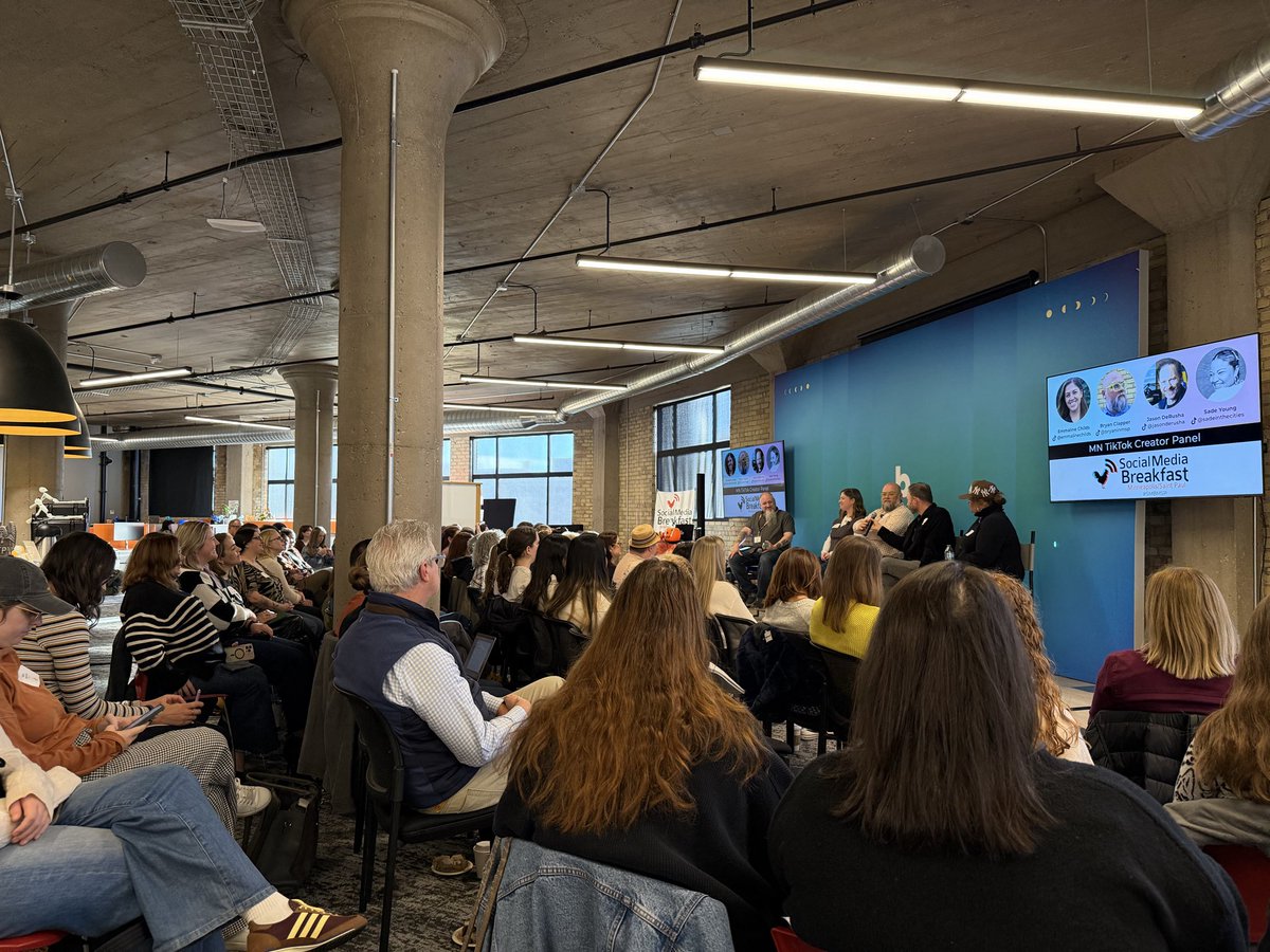 Love a PACKED room for <a href="/smbmsp/">Social Media Breakfast - Minneapolis St. Paul</a> this morning. #smbmsp