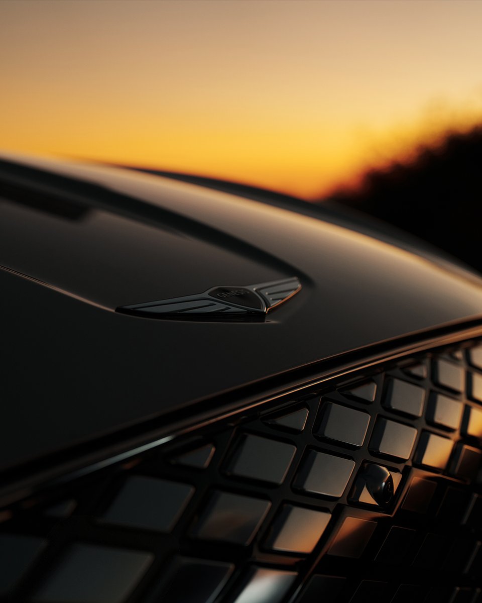 Golden hour, redefined. The Electrified GV70, where design meets quiet power.

#GenesisEurope #ElectrifiedGV70