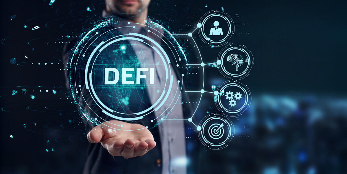 🚀 DeFi perps explode! $1T+ trading volume in October with a week to go—crushing August's $762B record. Hyperliquid leads, DEXs catching CEXs fast! #DeFi #Crypto #Trading thedailyscrypt.io/defi/defi-perp…