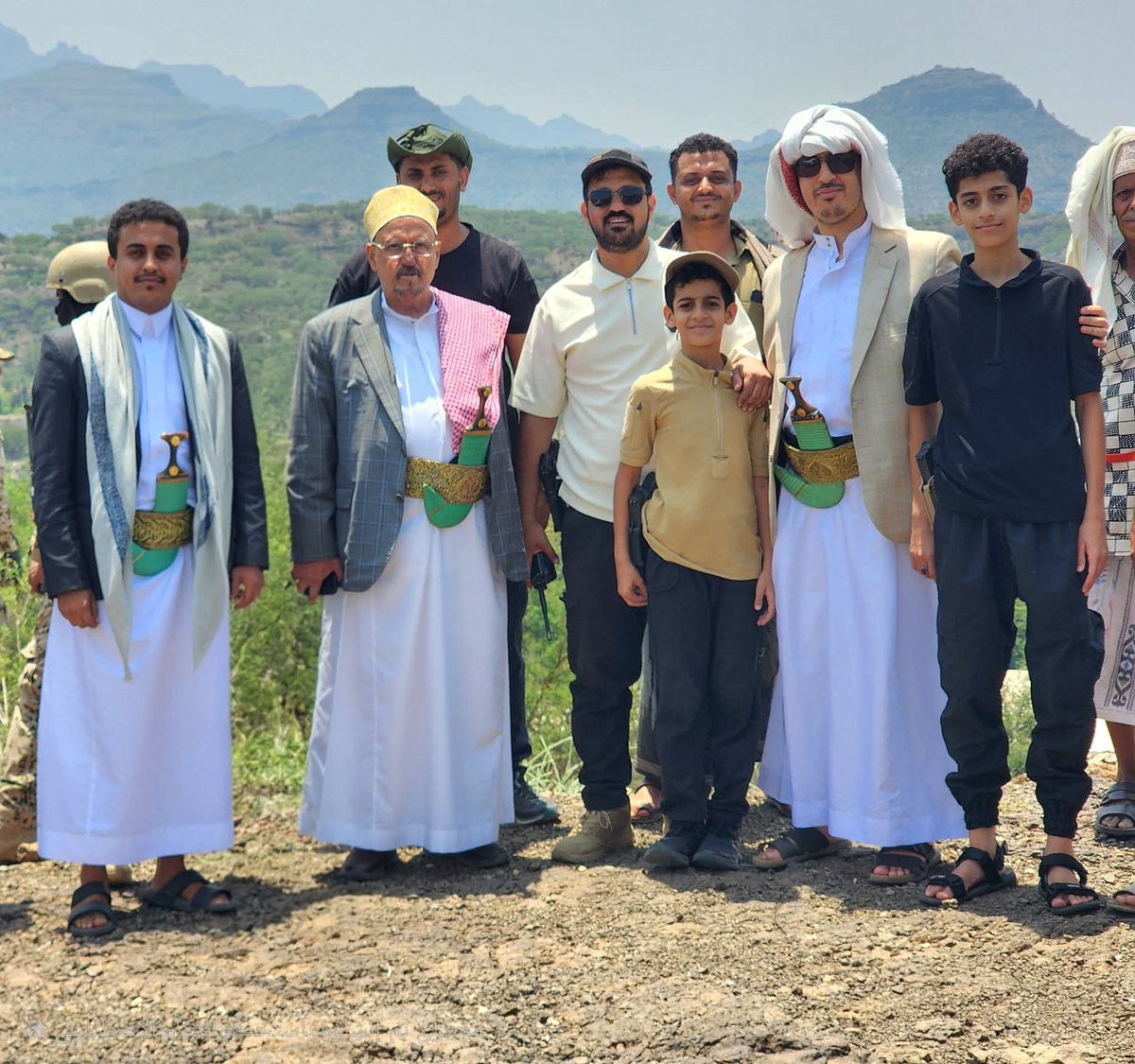 . 

.

.

محتزم ب العز والطيب والعزم و القوة والقوي الله  وانا مستعين بقوتة 
حفظك الله شيخنا سلطان البركاني 
وطال الله بعمرك