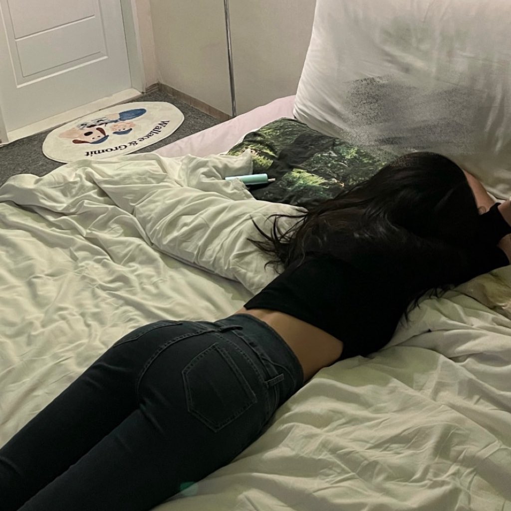 아가들아 누나 피드 꼴려?