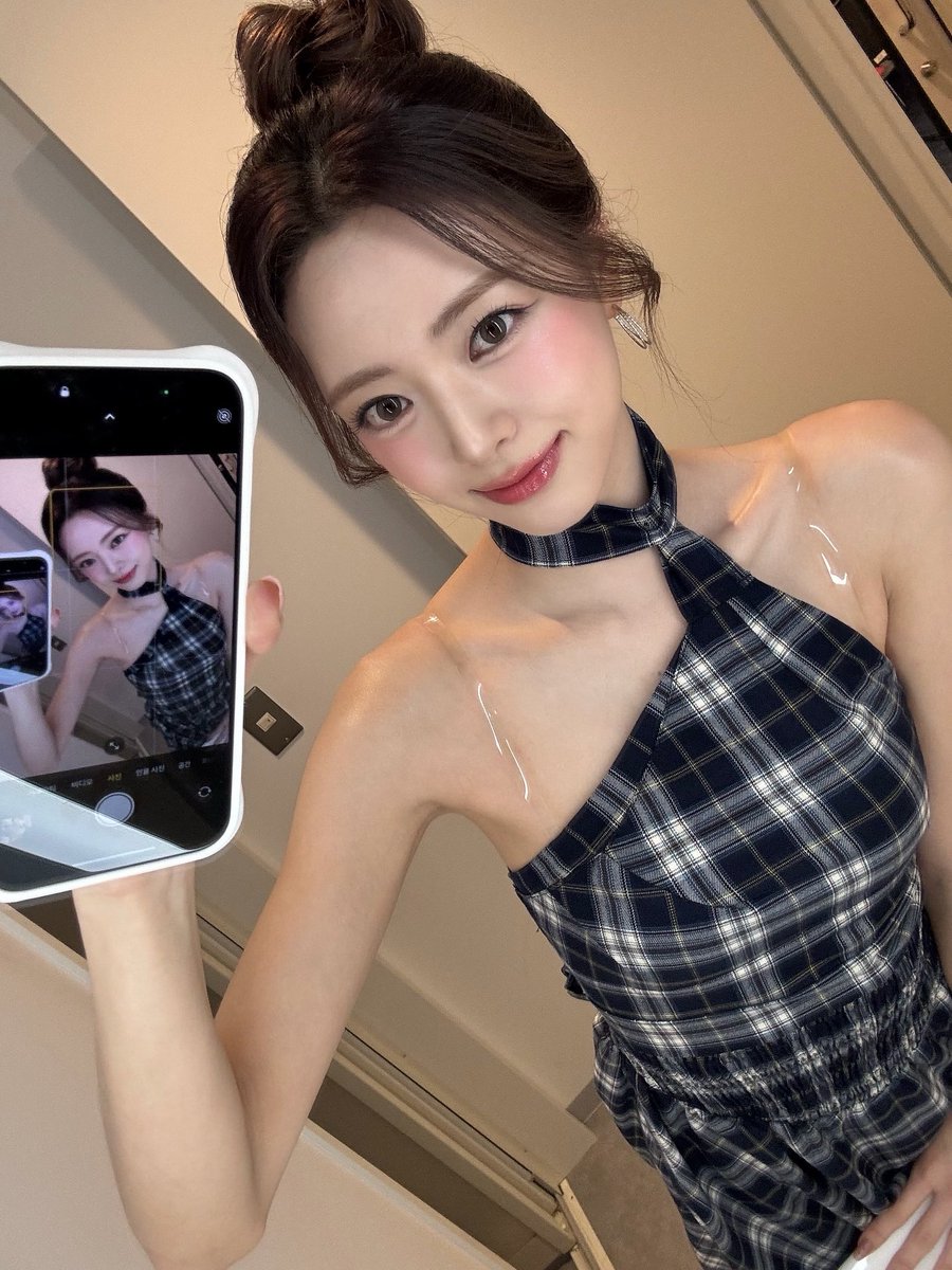 유나 셀카