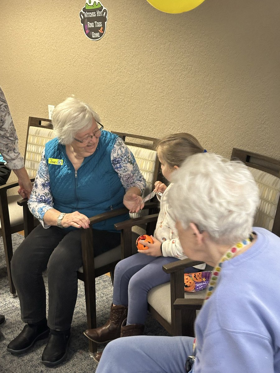 Tara Estep tweet media