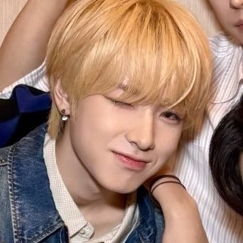 여자가죽었다………..