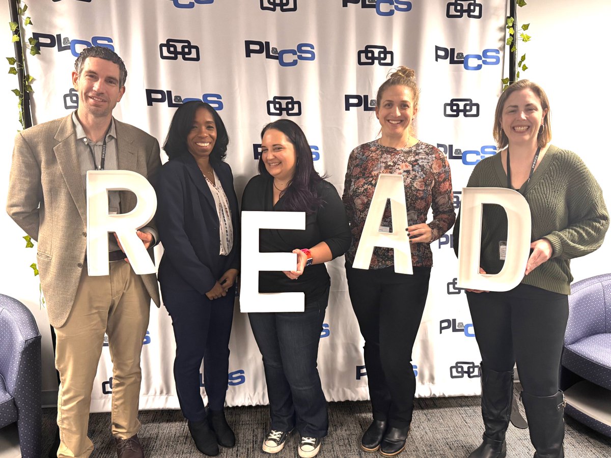 swbocesplcs's tweet image. Day 2 of the 2025 Fall Literacy Symposium is off to a bright start! ☀️📚
Excited educators, inspiring sessions, and lots of collaboration ahead. Stay tuned for more!

#swbocesplcs #litsymp2025