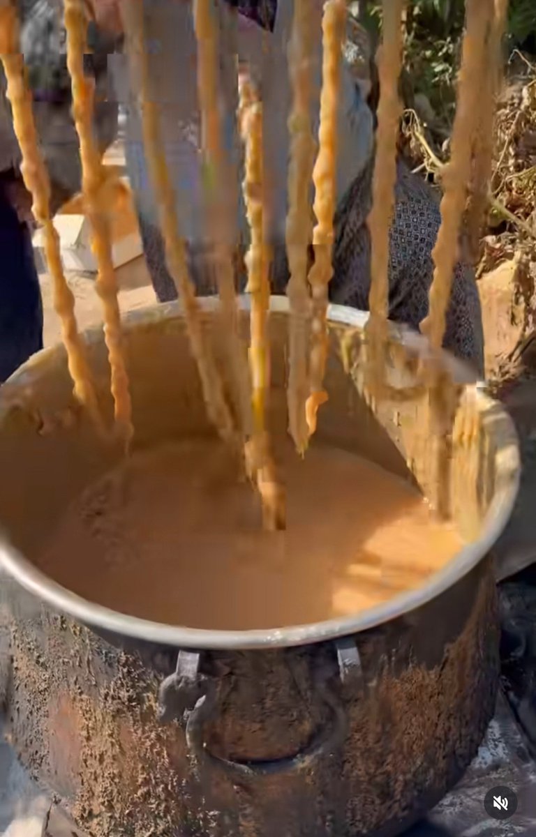 _nurgulyavuz's tweet image. Li gundê me van rojan...🤩😋👌
(Bizim köyde bu aralar...) #Mardin #Barman