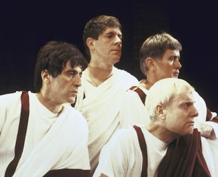 brutuspilled's tweet photo. this shakespeare julius caesar production.. #needthis https://t.co/TYEx3jfPM6