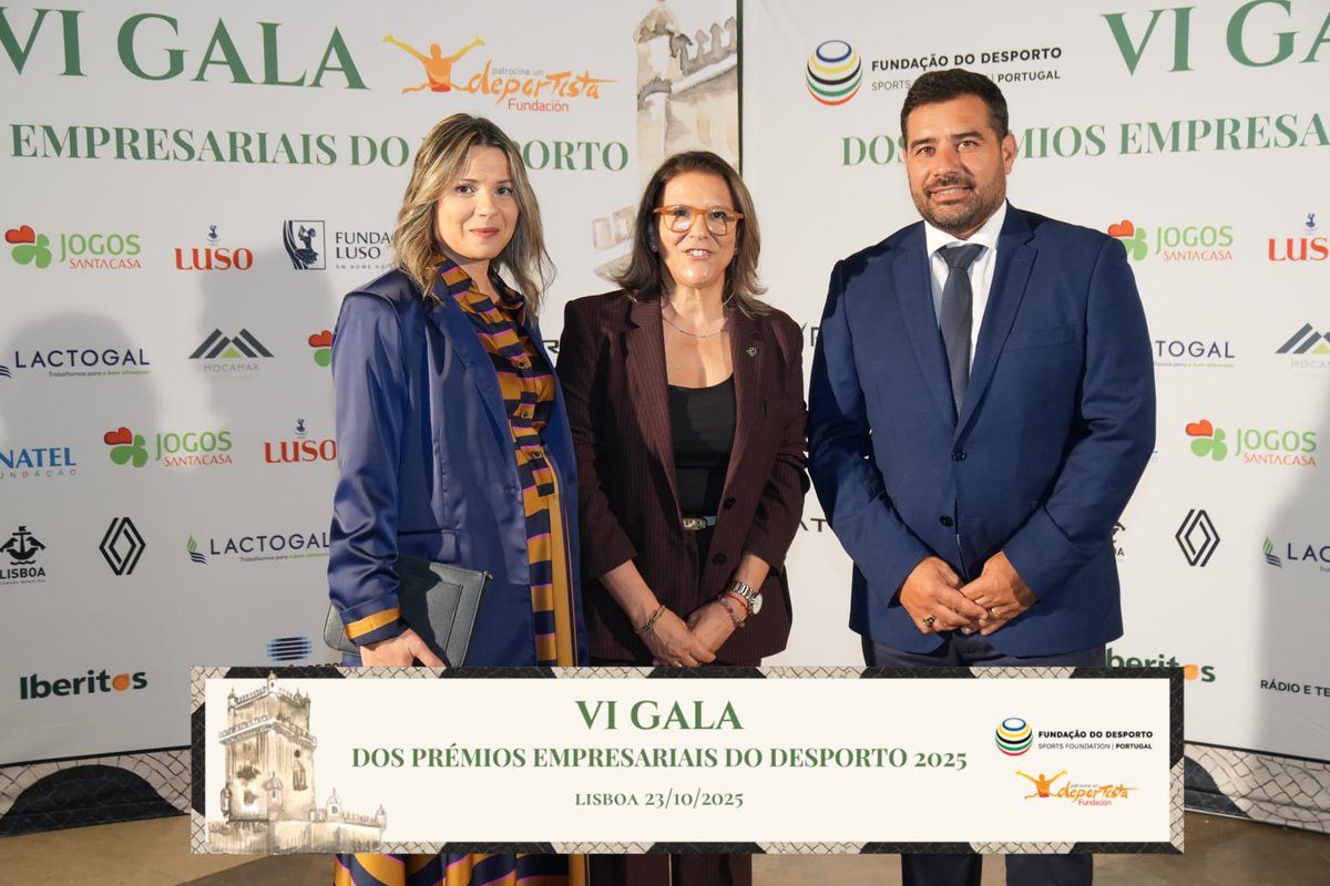 mocamar3's tweet photo. #mocamarlimestone #creamlimestone #bluelimestone #portuguesequarry #mocacreme #mocamar #beigelimestone #Lourinhã #santarem #alcanede #leiria #fundacaododesporto #patrocinaundeportista https://t.co/iCOHw2fOCW