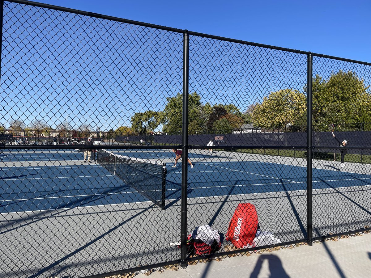 🎾 2025 <a href="/IHSA_IL/">Illinois High School Association #IHSA</a> Girls Tennis State Finals Day 2
📍 District 211 &amp; 214 Tennis Courts
☀️ Sunny
🌡️ 40°F
💨 4 mph NW