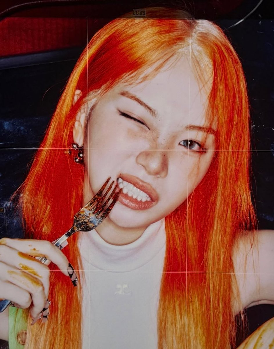 ESEOISM's tweet image. CHAEWONNN THE WOMAN U ARE