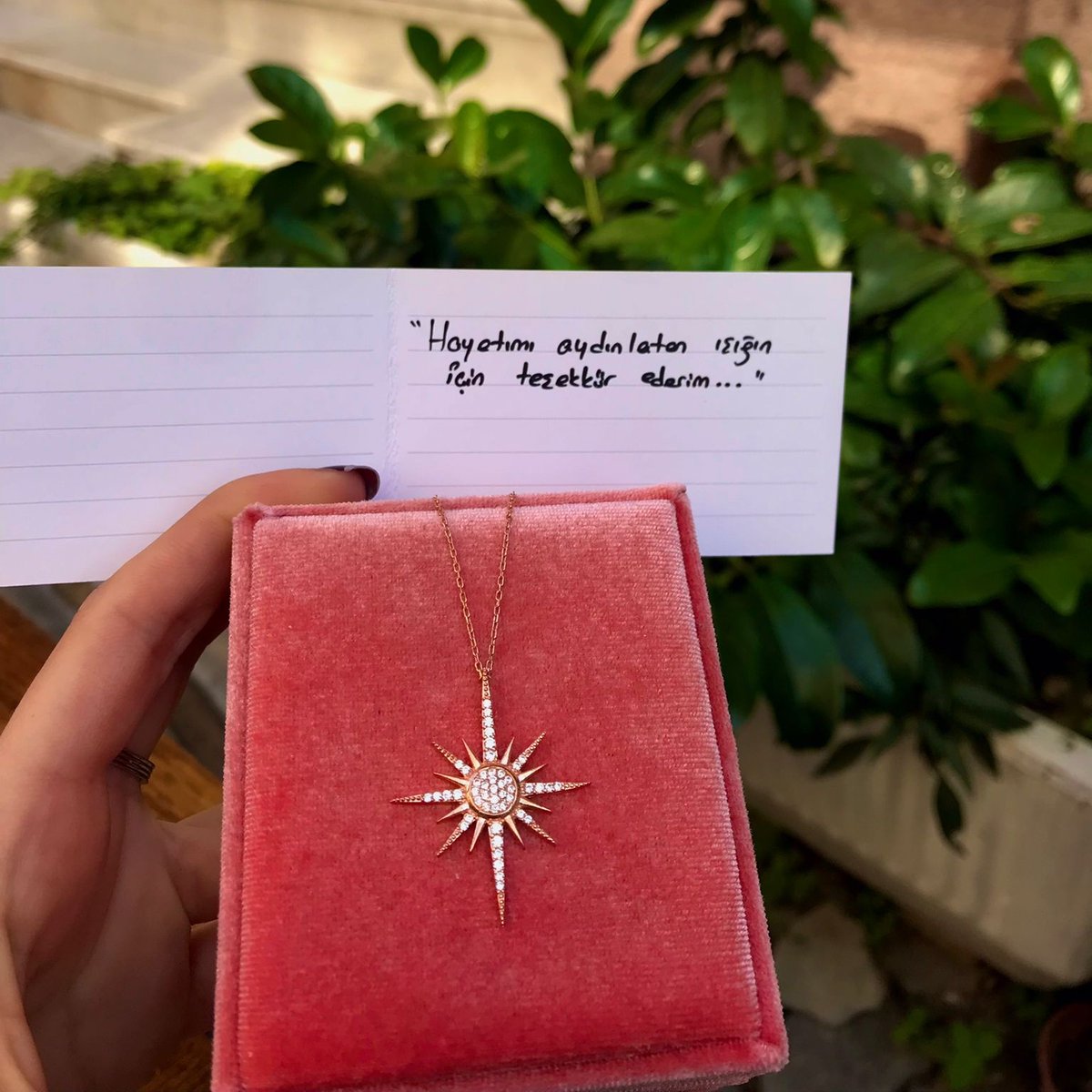 S A K U R A tweet media