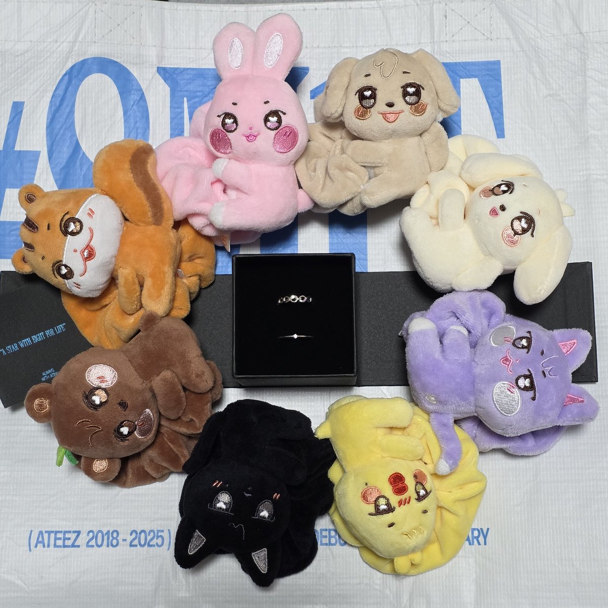 에이티즈의 데뷔 7주년을 축하합니다∞💕
これまで沢山素敵な所へ連れていってくれて、美しい光景を見せてくれて、ありがとう❤
これからもATEEZが行くところへ...∞
#7_years_with_ATEEZ #ATEEZ #에이티즈