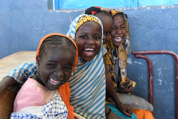 #GirlsEducation has long-lasting impacts: the ripples extend farther than the eye can see!

Girls empowered by education positively impact:
👪 their families 
🏡 their communities
🌍 and the world!

We urge public/private sector donors to support <a href="/EduCannotWait/">Education Cannot Wait</a>'s efforts to