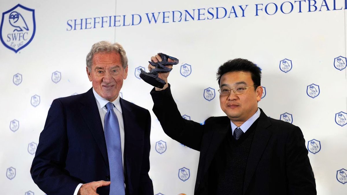 Dunsbyowl's tweet photo. #swfc Spot the difference 😉#RIPMilan #swfc https://t.co/1hLbh6UiTJ