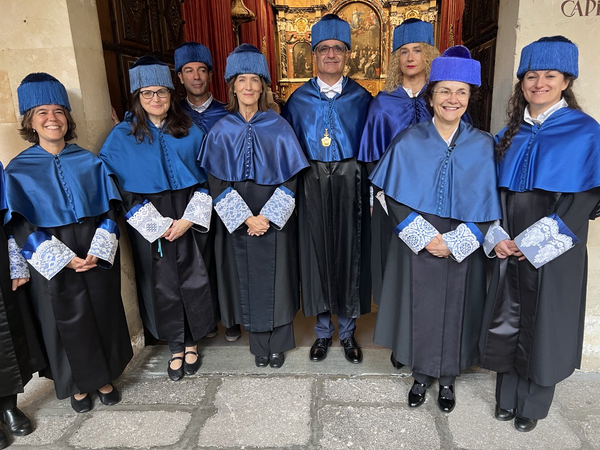 ✅ A real pleasure to have had attended, with many colleagues from the ⁦<a href="/ciccancer/">Centro de Investigación del Cáncer/CSIC-USAL-FICUS</a>⁩, the academic act to give the doctorate honoris causa to ⁦<a href="/NobelPrize/">The Nobel Prize</a>⁩ awardee Emmanuelle Charpentier.  ⁦<a href="/usal/">Universidad de Salamanca</a>⁩ ⁦⁦<a href="/CSIC/">CSIC</a>⁩