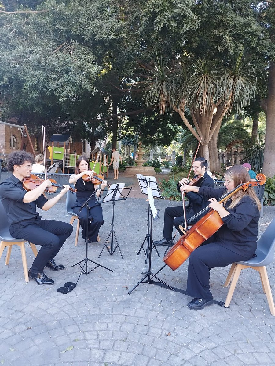El alcalde de Málaga, Francisco de la Torre, ha presidido hoy el acto institucional con motivo del Día de Naciones Unidas, que este año conmemora el 80º aniversario de la Carta Fundacional