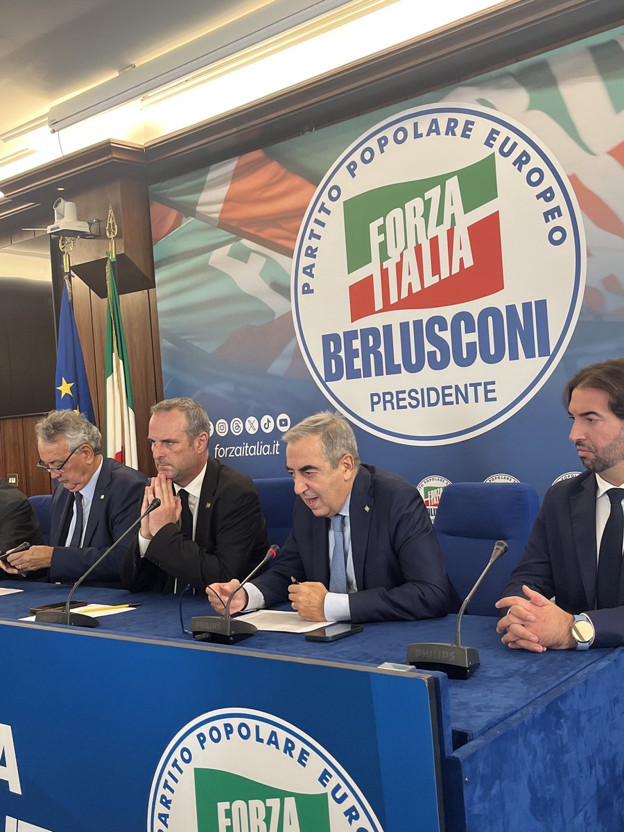 Maurizio Gasparri tweet media