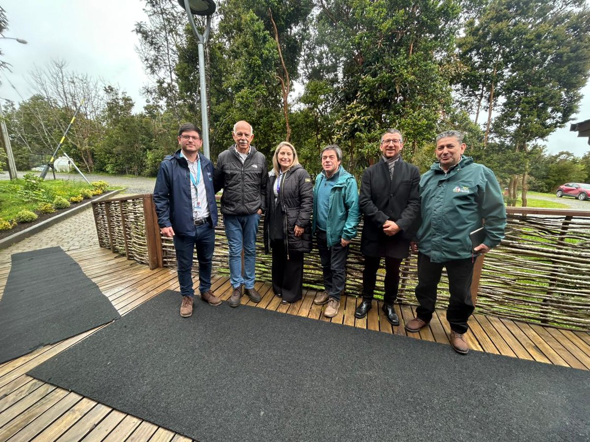✨Seminario, Municipios Mágicos de Chile.

En Calbuco se lleva a cabo el Semanario, convocado por la Asoc. de Municipios Mágicos de Chile, compuesta por distintas comunas, que potencian el desarrollo productivo, el turismo, la cultura y aspectos identitarios.

 #AcademiaSubdere