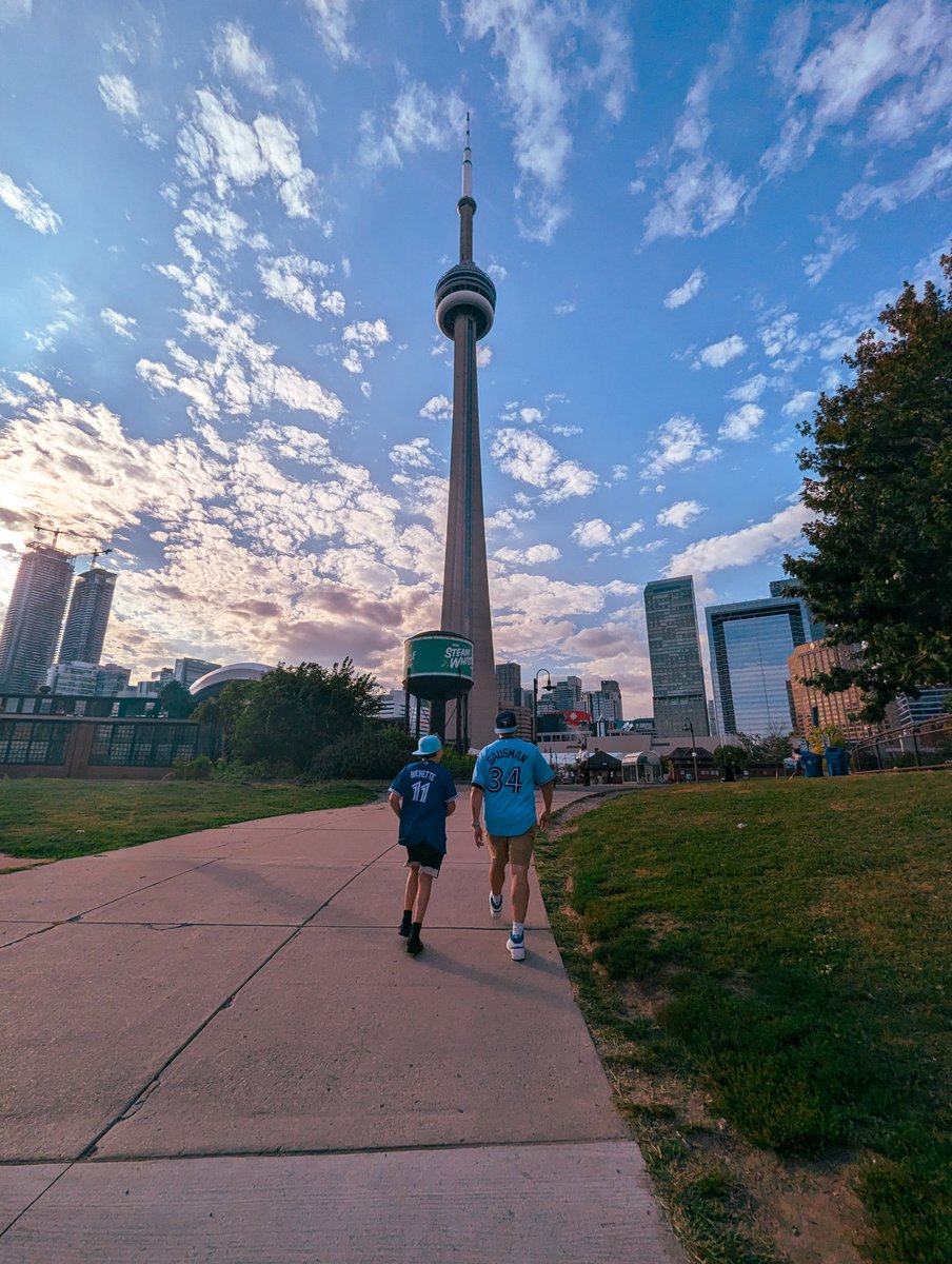 Who else is counting down to the game tonight!? 
#BlueJays 
#BaseBall
#WorldSeries
