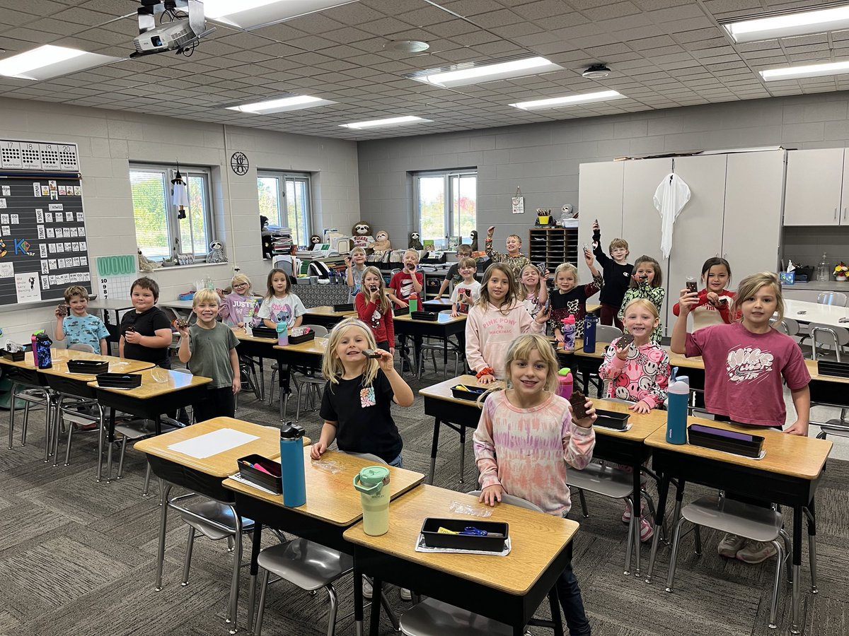 At South Ripley we love to celebrate our students and their hard work! When everyone gets an A+ on the Encoding (Spelling) Test the teacher goes on her prep to buy them a treat! 💜#hardwork #proudteacher