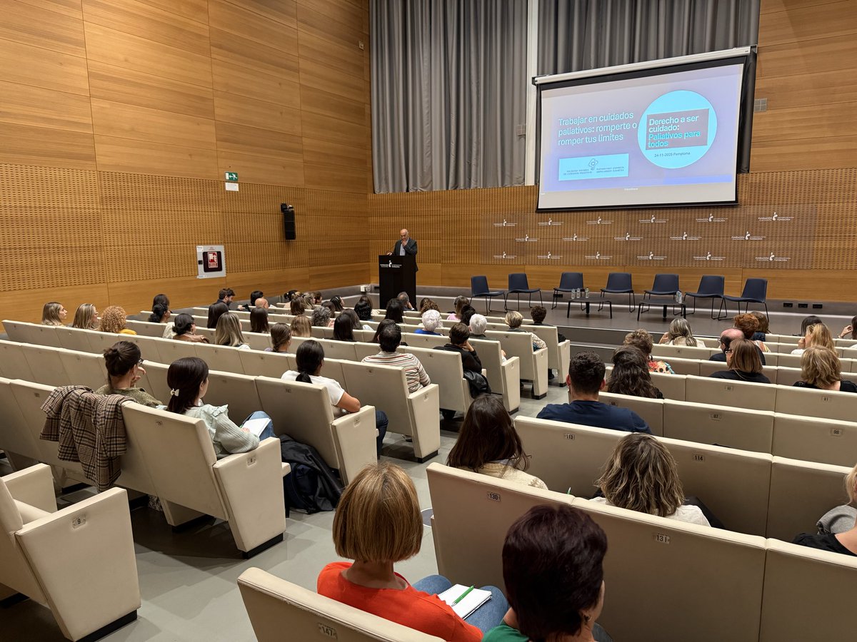 🌿 Damos comienzo a las Jornadas de Cuidados Paliativos de <a href="/PalianNavarra/">Palian Navarra</a> con la ponencia inaugural del Dr. Enric Benito, referente en humanización y espiritualidad en el final de la vida.

Una oportunidad para reflexionar, aprender y seguir cuidando mejor 💜

#CuidadosPaliativos