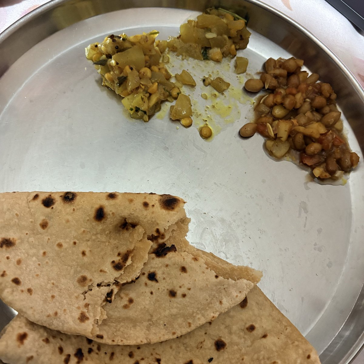 icantcodefyi's tweet image. lowkey lauki dal ki sabji is goated

i’m sorry for underestimating you.