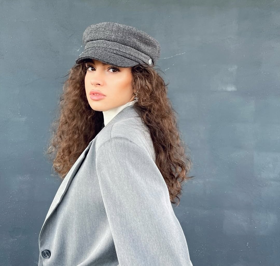 🤍✨ I missed photos in this style, I love it, beautiful, pretty and cute. #SuBurcuYazgıCoşkun SuBurcuYazgıCoşkun