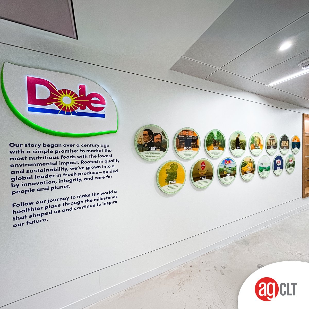 alpha_CLT's tweet image. Strategic wall graphics and signage can be used to reinforce your brand identity, communicate key messages, and create a memorable experience that builds trust and loyalty. 

#AlphaGraphics #AlphaGraphicsCLT #CharlotteNC #PrintandMarketing #Printshop #PrintProduction #Printing