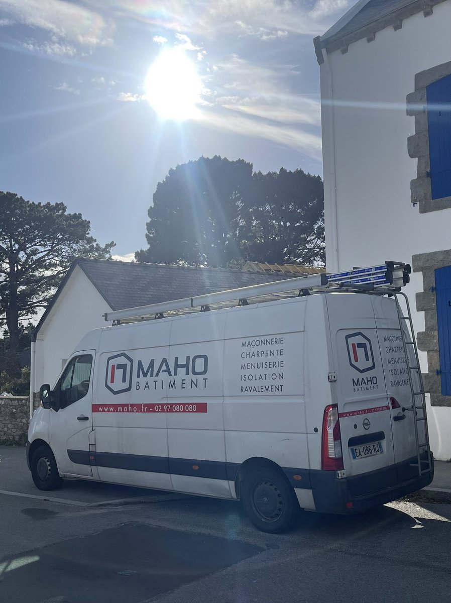 Avecques Maho Bâtiment, faictes des chasteaux imprenables mesme par les nepveux énervés.