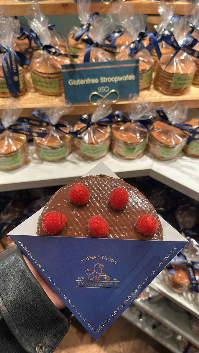 http14325's tweet image. J’ai fait que manger à Amsterdam