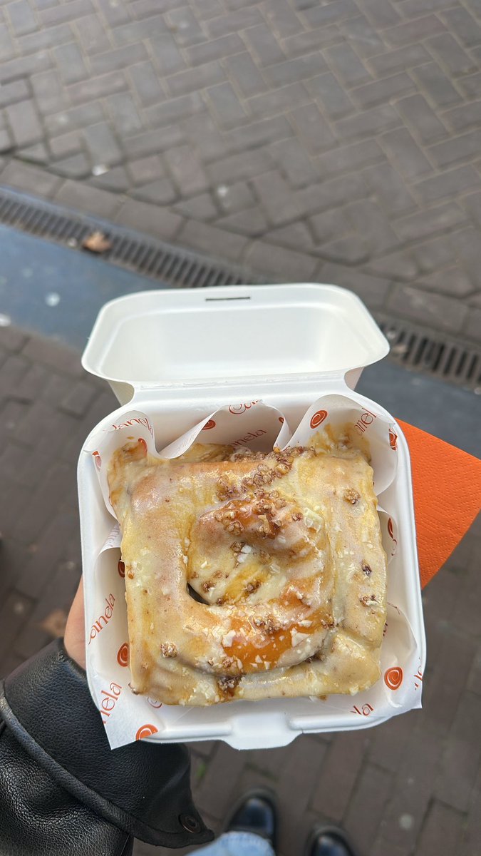 http14325's tweet image. J’ai fait que manger à Amsterdam