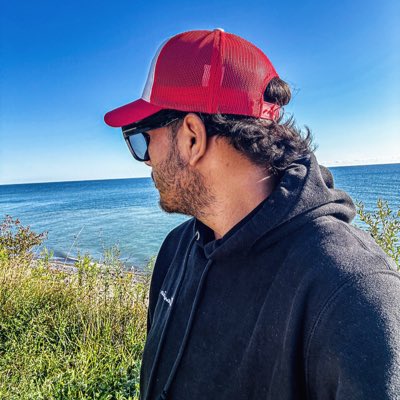 CachetotesBoy's tweet photo. #NewProfilePic https://t.co/4AfQnDWvDM