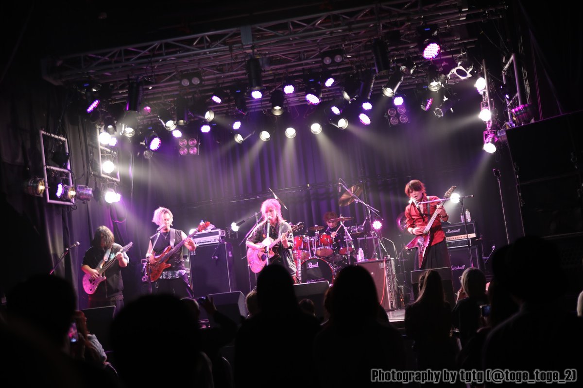 maru_spread's tweet image. 【出演者募集！】
来年のCROSS ROCKS出演者募集します！

2/14(土) BEAT STATION V系縛り(残りわずか)
3/14(土) graf アニソン縛り
4/11(土) BEAT STATION ジャニーズ縛り

興味ある方気軽にDMください！
よろしくお願いします\( ´ω` )/🎶