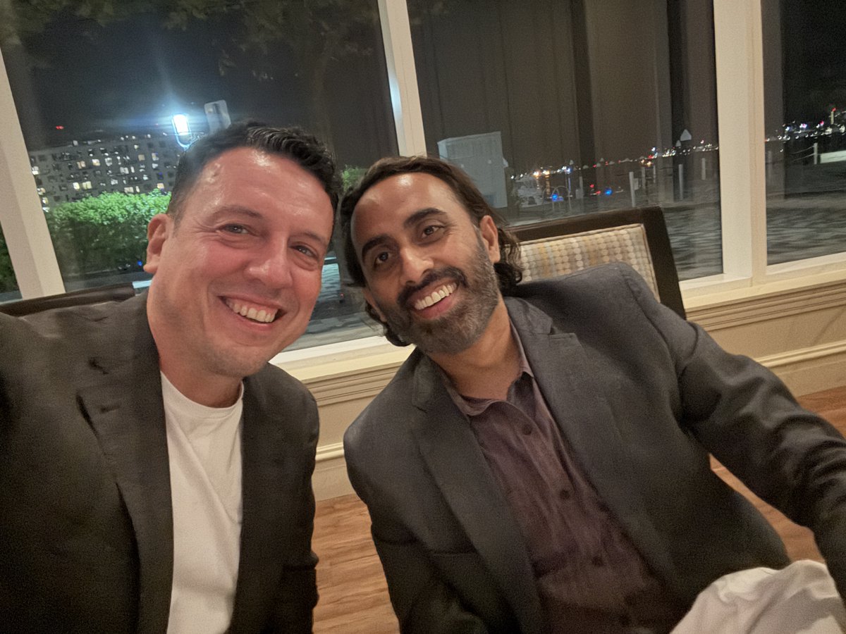 elius's tweet image. Every time I’m back in Boston, I get a little sentimental — I studied there, and it’s where so much of my journey started.

This week we hosted our latest Revenue Engine Masters dinner in Boston — co-hosted by @awscloud, @Scalestack, and Terret — bringing together an incredible…