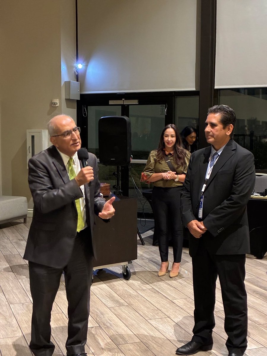 Welcome to Bexar County Tejano Democrats!
Last night I was honored to attend the welcome reception for the 2025 Texas state convention for the Tejano Democrats. This weekend is going to be filled with great conversation about politics and with speakers. 
#TejanoDemocrats