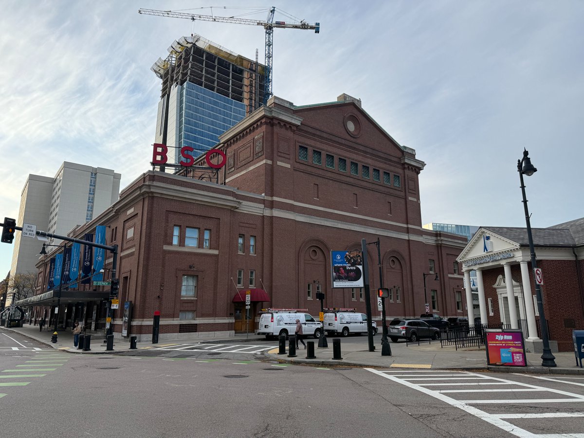 elius's tweet image. Every time I’m back in Boston, I get a little sentimental — I studied there, and it’s where so much of my journey started.

This week we hosted our latest Revenue Engine Masters dinner in Boston — co-hosted by @awscloud, @Scalestack, and Terret — bringing together an incredible…