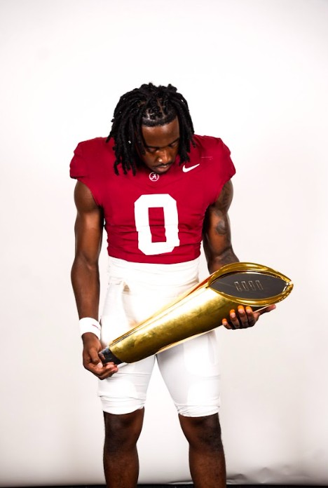 High Tide Alert🚩: <a href="/jaygolive1k/">Jireh Edwards ✟</a> 

Watch incoming 5-star safety Jireh Edward's highlights from his senior season so far.

yea-alabama.com/recruit-spotli…