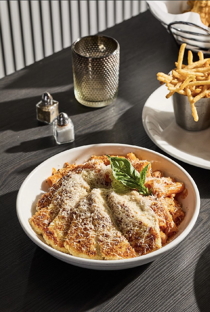 Summit Grill tweet media