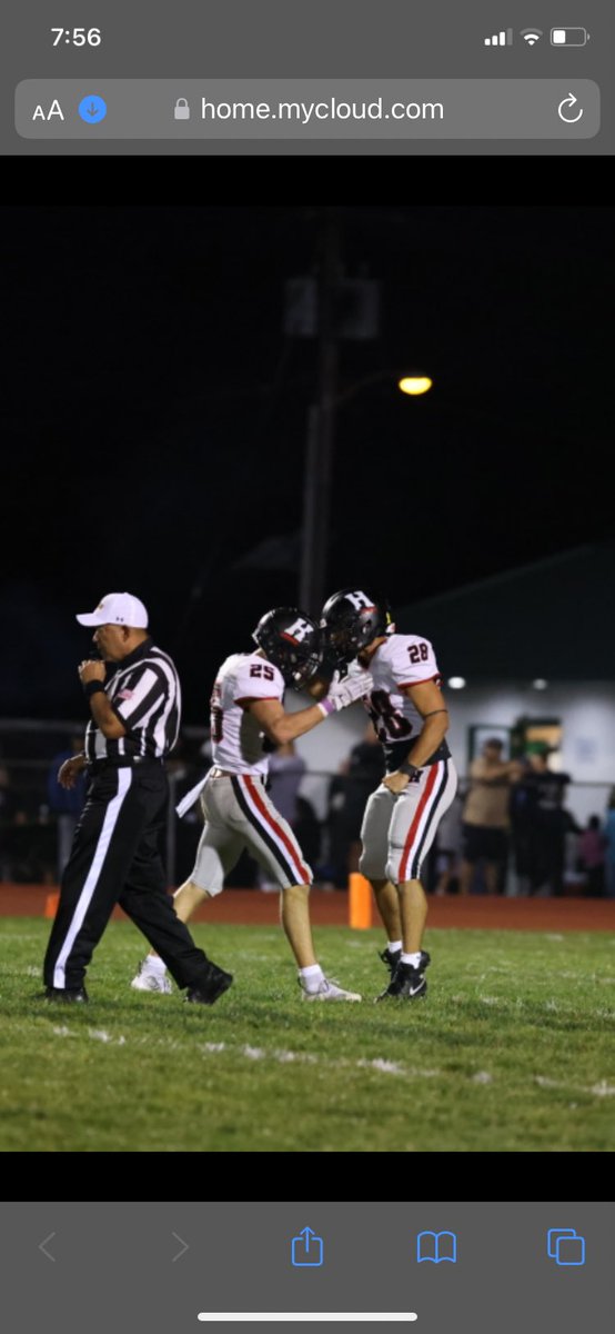 JLaska_28's tweet image. GAMEDAY⚫️🔴⚫️🔴
Haddonfield vs PVI 
@c_flanagan21 @BillyMumbower @van_lefakis11 @Coach_KCal @TylerColuccio @CraigTheLeg19