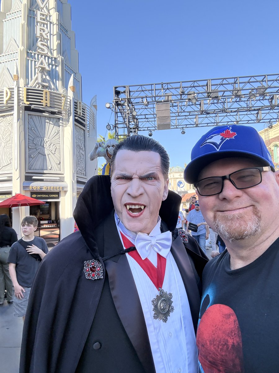 Park_Journey's tweet image. Just a reminder, you can still see the best character interactions at @UniStudios. And they're there every day. 

#UniversalStudiosHollywood #UniversalMonsters
