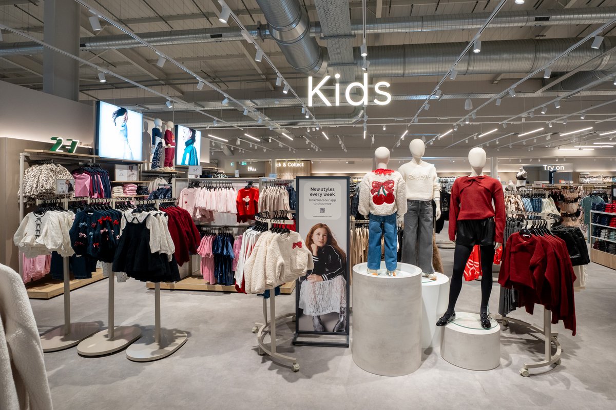 It’s here! ✨
 
Our brand-new 20,000 sq ft fashion &amp; beauty extension has landed at M&amp;S Wheatley Doncaster.
 
Step inside for the latest Autumn looks, top beauty must-haves, and festive sparkle in our Christmas gift shop. 🎁

Read more in our latest release 👉