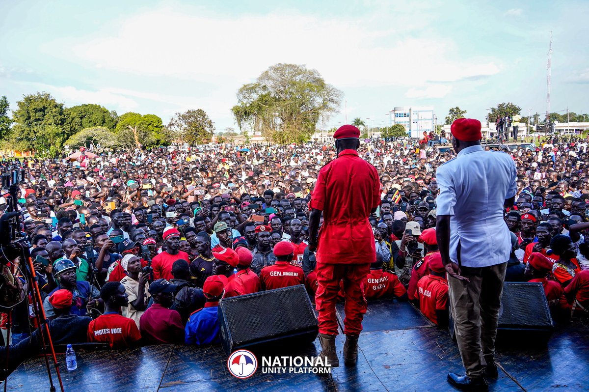 HEBobiwine's tweet image. This is how we have been received by Lango sub region in Apac district at our second and final rally today. We have rallied them to appreciate our protest vote which seeks to revive the Uganda that will work for all. APWOYO APAC! This is massive and deeply appreciated.…