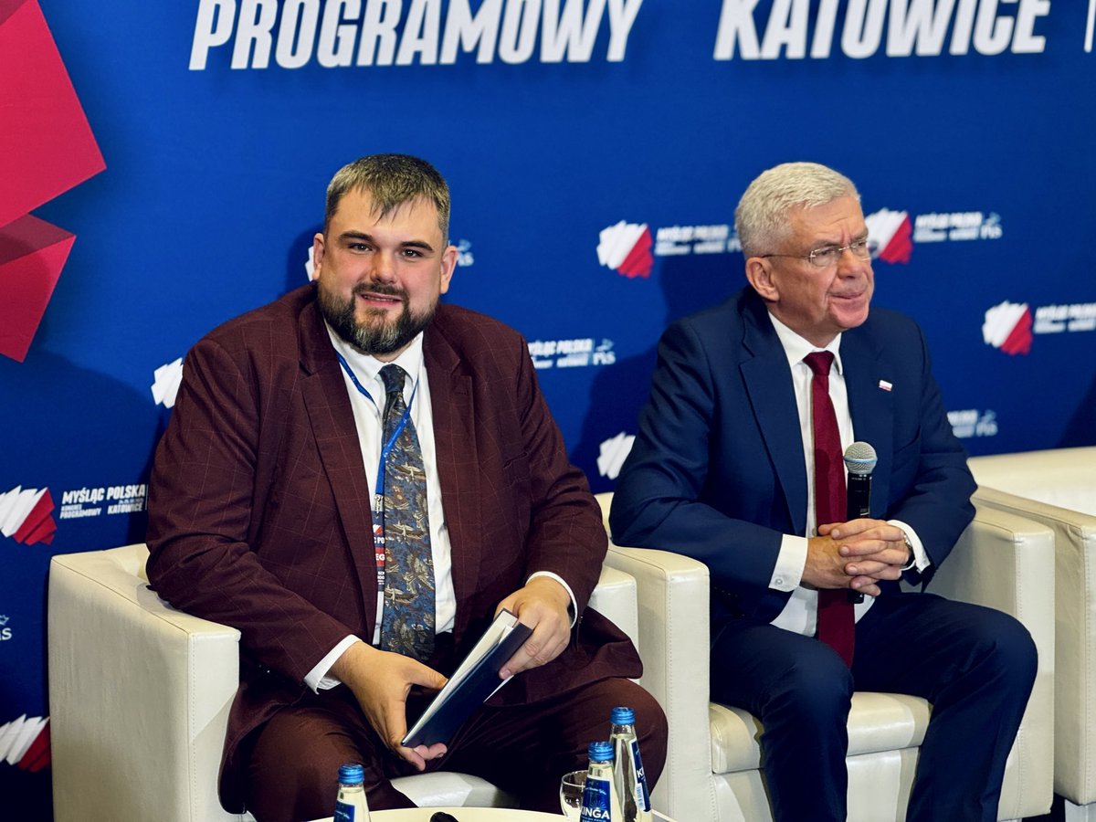 Zaczynamy panel „finansowanie i organizacja systemu ochrony zdrowia” w ramach konwencji #MyślącPolska‼️ To dla mnie wielki zaszczyt moderować ten panel🇵🇱🇵🇱

Link do transmisji na żywo 👇👇👇

youtube.com/live/r2kl2mBfF…
