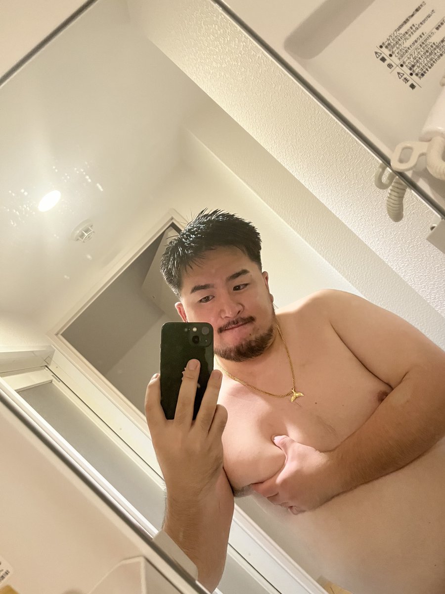 ぱっと見腕より下がないように見えた自撮り