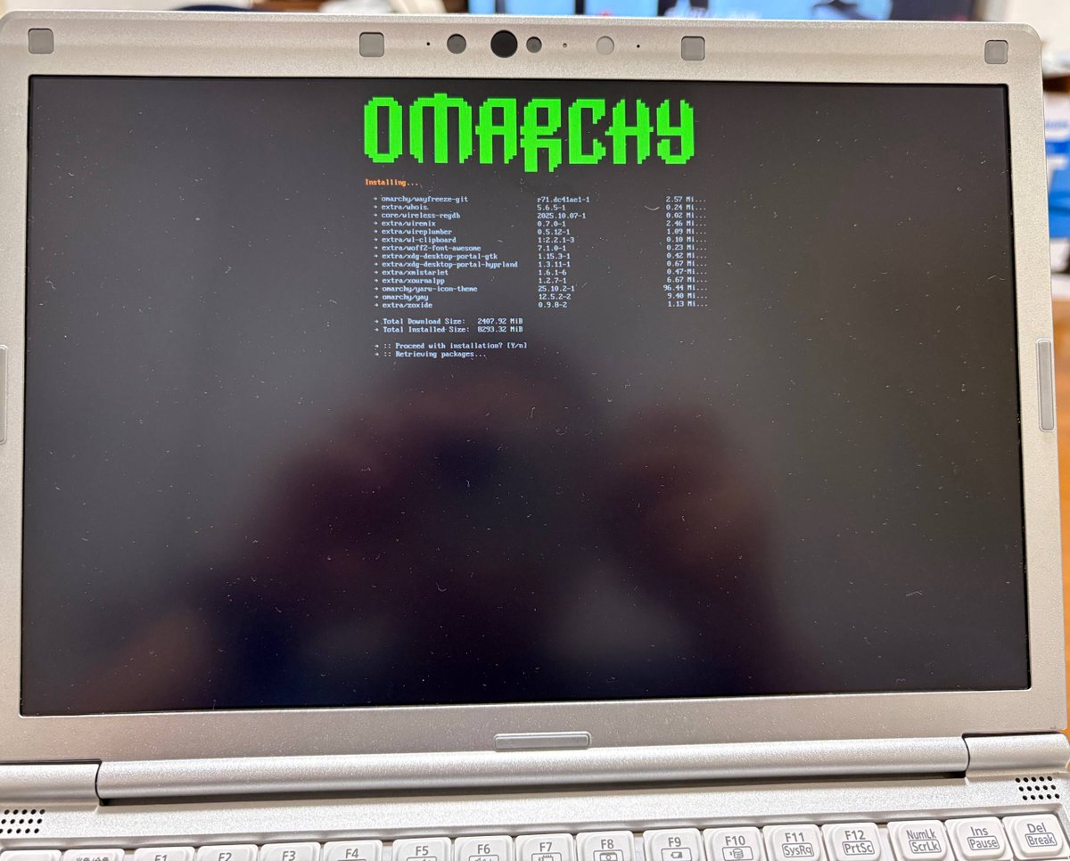 yuanji_dev's tweet photo. Installed Omarchy on Panasonic Let's Note CF-SV1! https://t.co/rakFk5QuPi
