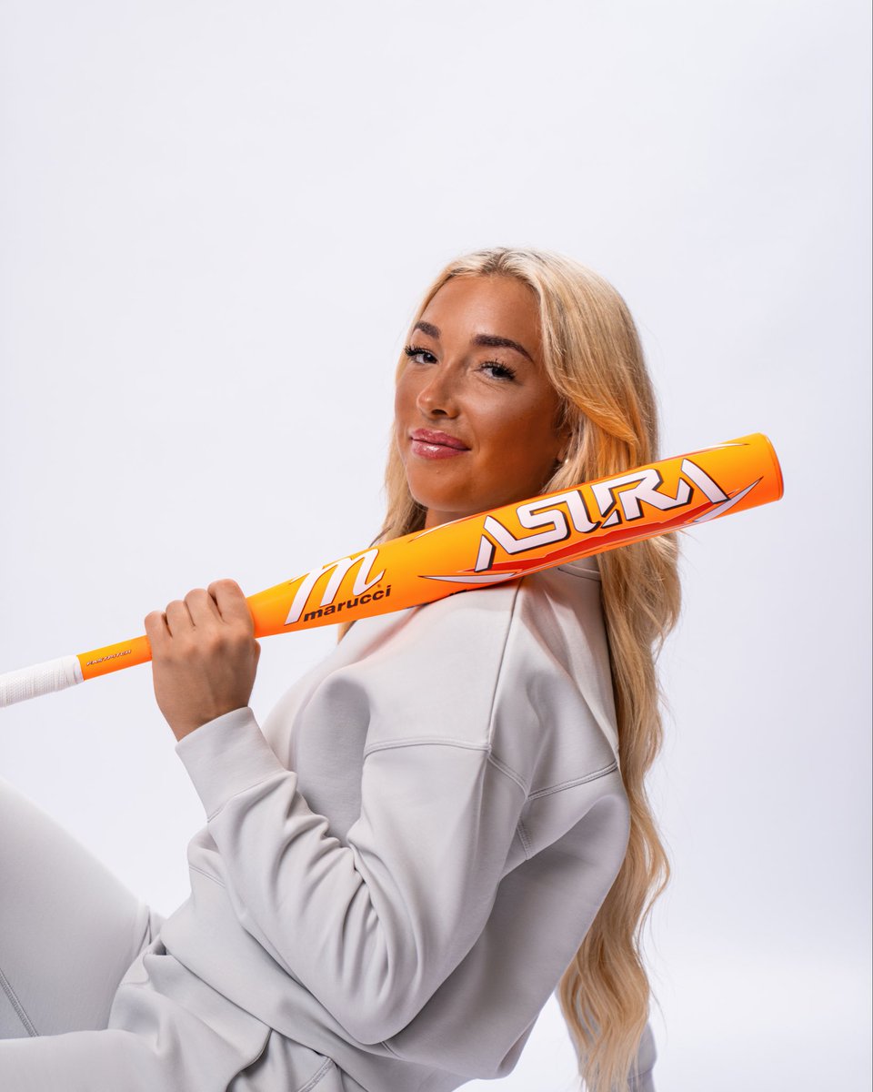Maruccifp's tweet photo. SPARK THE GLOW ⚡ CITRUS SPARK IS HERE
Available online now & at select retailers 10/27
#ASURA #GlowSeries #CitrusSpark #Softball https://t.co/Z6BnLdlObn