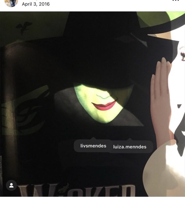 keepsdriving's tweet image. minha paixão por wicked começou no segundo que ouvi defying gravity em glee. eu nem fazia ideia do que era wicked, mas aquela música mexeu comigo de um jeito diferente.

desde então, wicked nunca mais saiu da minha vida. a história, as mensagens, as músicas… tudo me toca de um…