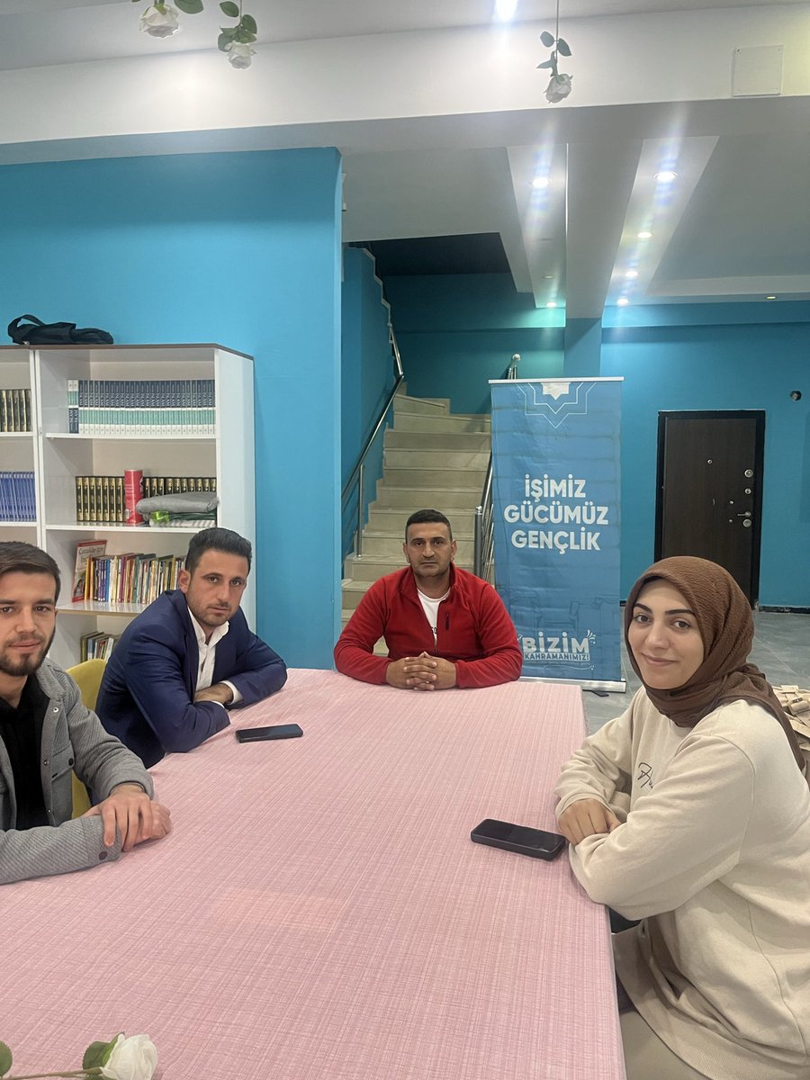 📍TÜGVA Iğdır 

🔹Iğdır Üniversite Koordinatörlerimiz 
🔸Iğdır Lise Koordinatörlerimiz’le beraber 

Teşkilatımızın faaliyetleri;haftalık, aylık proje ve etkinlikleri hakkında görüşler alınarak yapılan çalışmalar sonucunda, üniversite standımızda 200 öğrencimizin kaydı yapılmış,