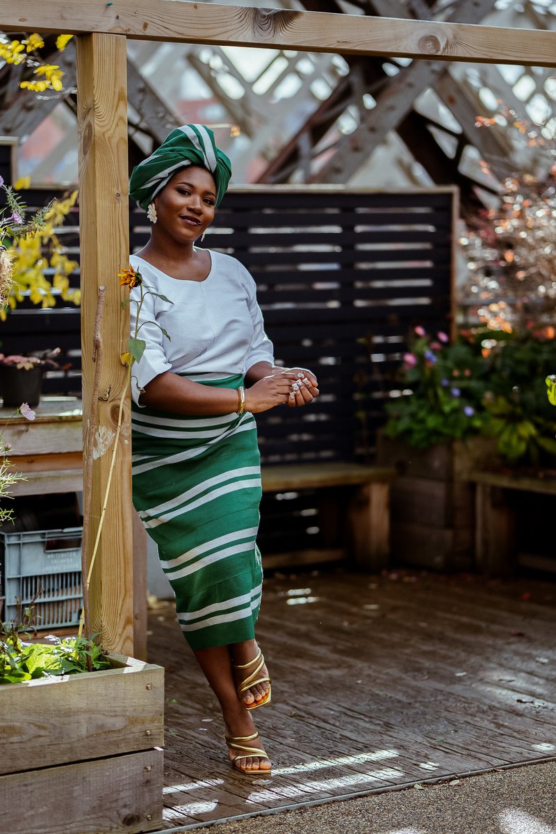 yorubachic's tweet image. Proud of the woman I&apos;ve become. 💚 #OmoOlojoIbi